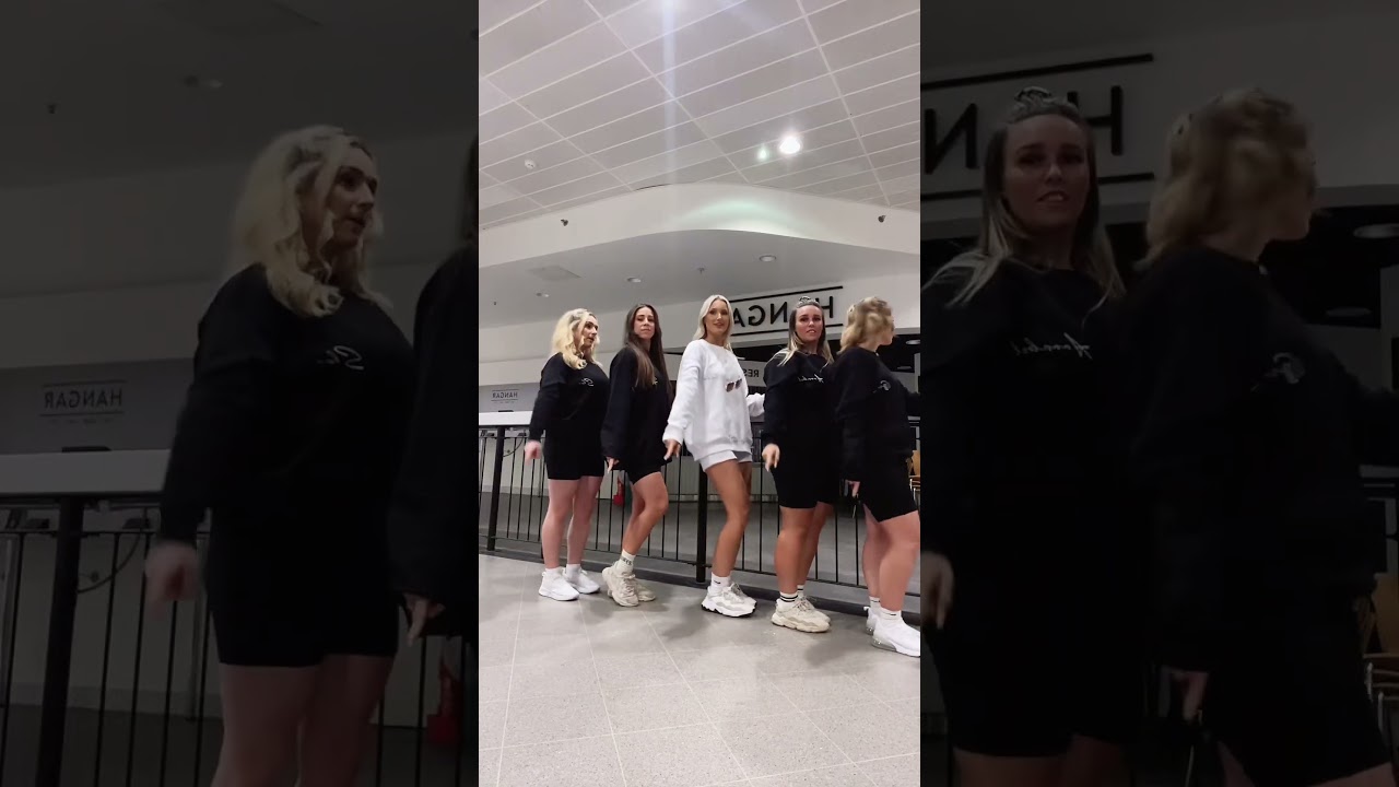 Pink-Themed Hen Party Ready Session 