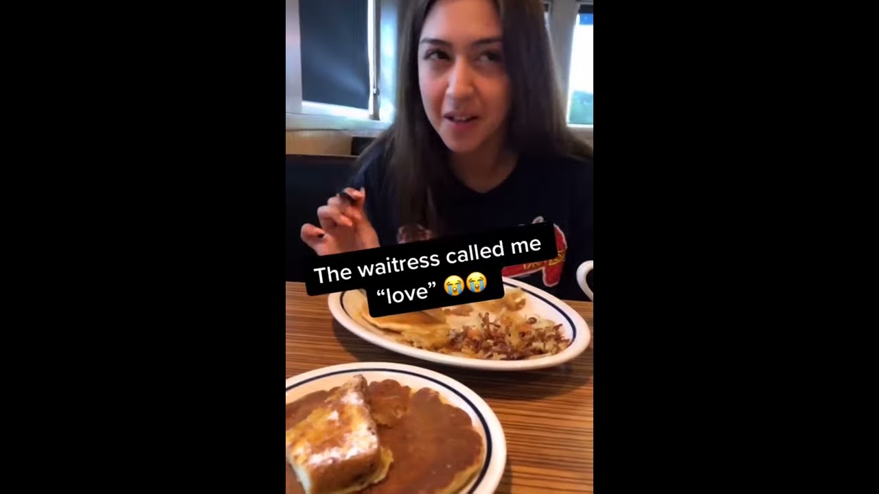 Guy Records His Jealous Girlfriend S Hilarious Reaction After The Waitress Called Him Love 