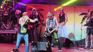 Watch Bret Michaels Talk Dirty To Me video
