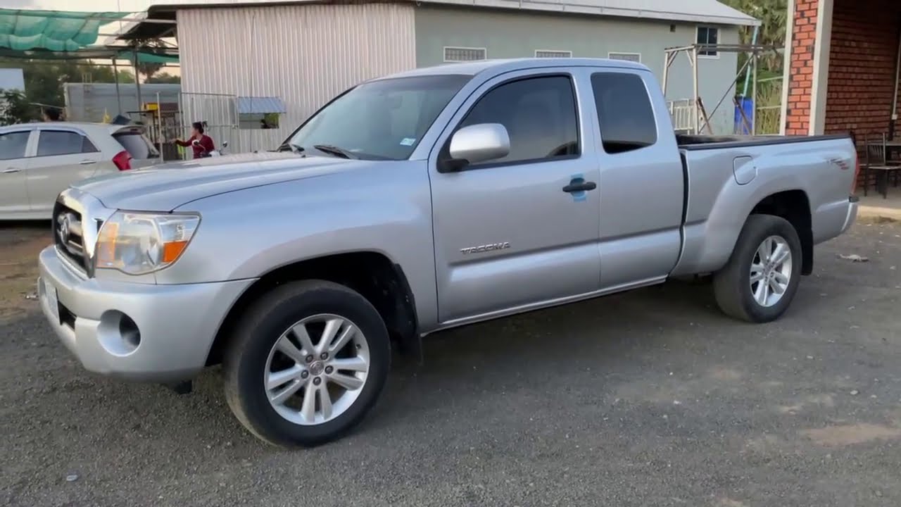 លក់ឡានTacoma 05 V4 មាន2000$យកបាន☎️0977323969