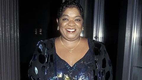 Nell Carter | A Tragic Childhood, Drug Addiction, ...