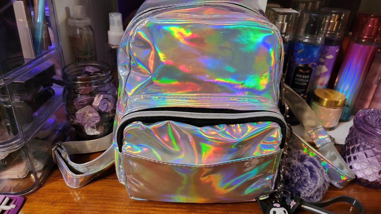 💜WHAT'S IN MY BAG?  MINI BACKPACK 💜