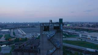 Skating and Damen Silos