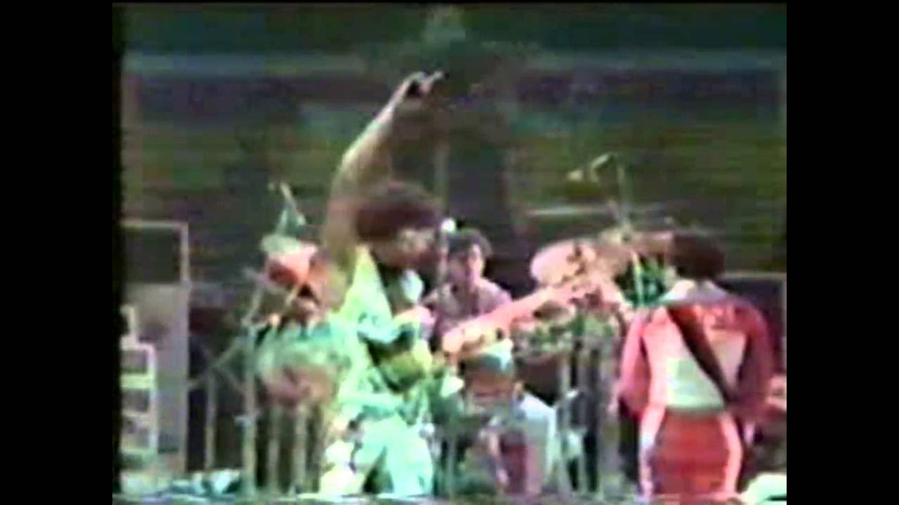 Bootsy's Rubber Band - Bootzilla & Ahh... The Name Is Bootsy, Baby (Live In DC '78) Bootsy's Rubber Band - Bootzilla & Ahh... The Name Is Bootsy, Baby (Live In DC '78)
