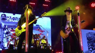 ZZ TOP-STAGES (LIVE) 06-19-2012