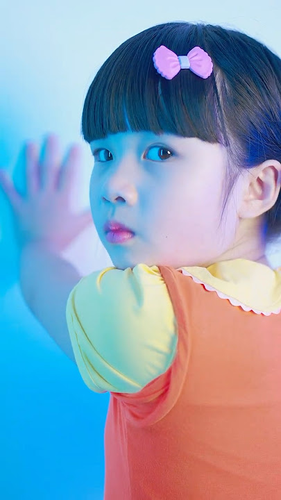 Real-Life Doll -  Red Light Green Light - 