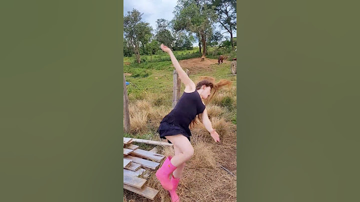 A Ruiva da Roça seduzindo kkkk #aruivadaroça #comédia #humor #casaldaroça #shorts