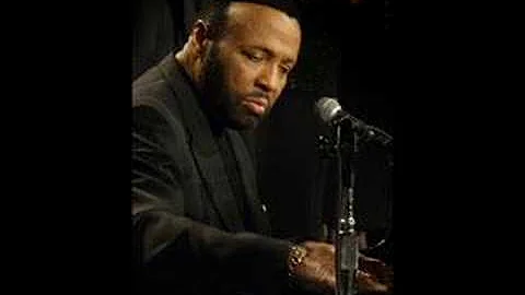 Andrae Crouch - To God Be The Glory