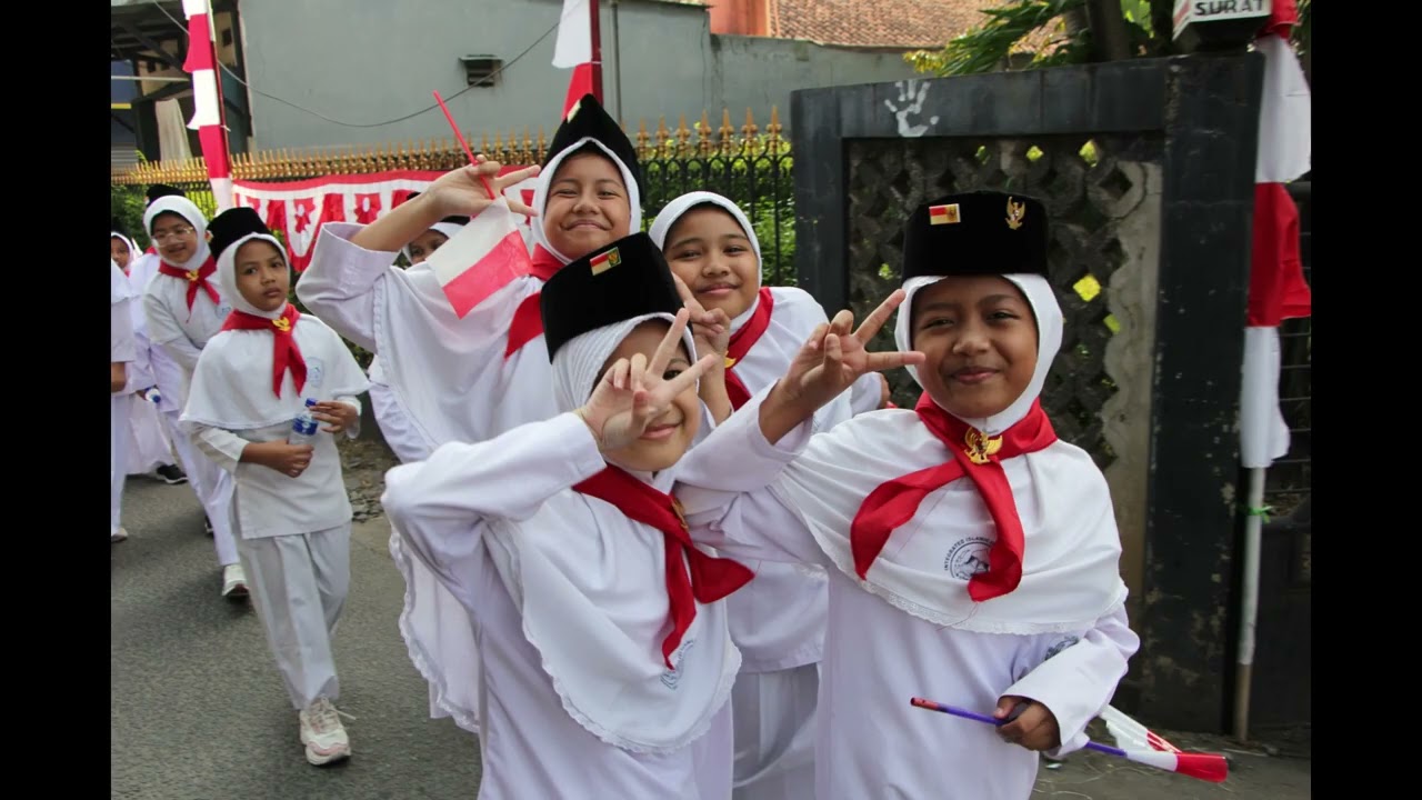 karnaval 17 agustus lucu kreatif anak SDIT Nurul Amal