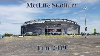 Monster Jam at MetLife Stadium 6-8-19: Field of Trucks, Round 1 and 2 Racing