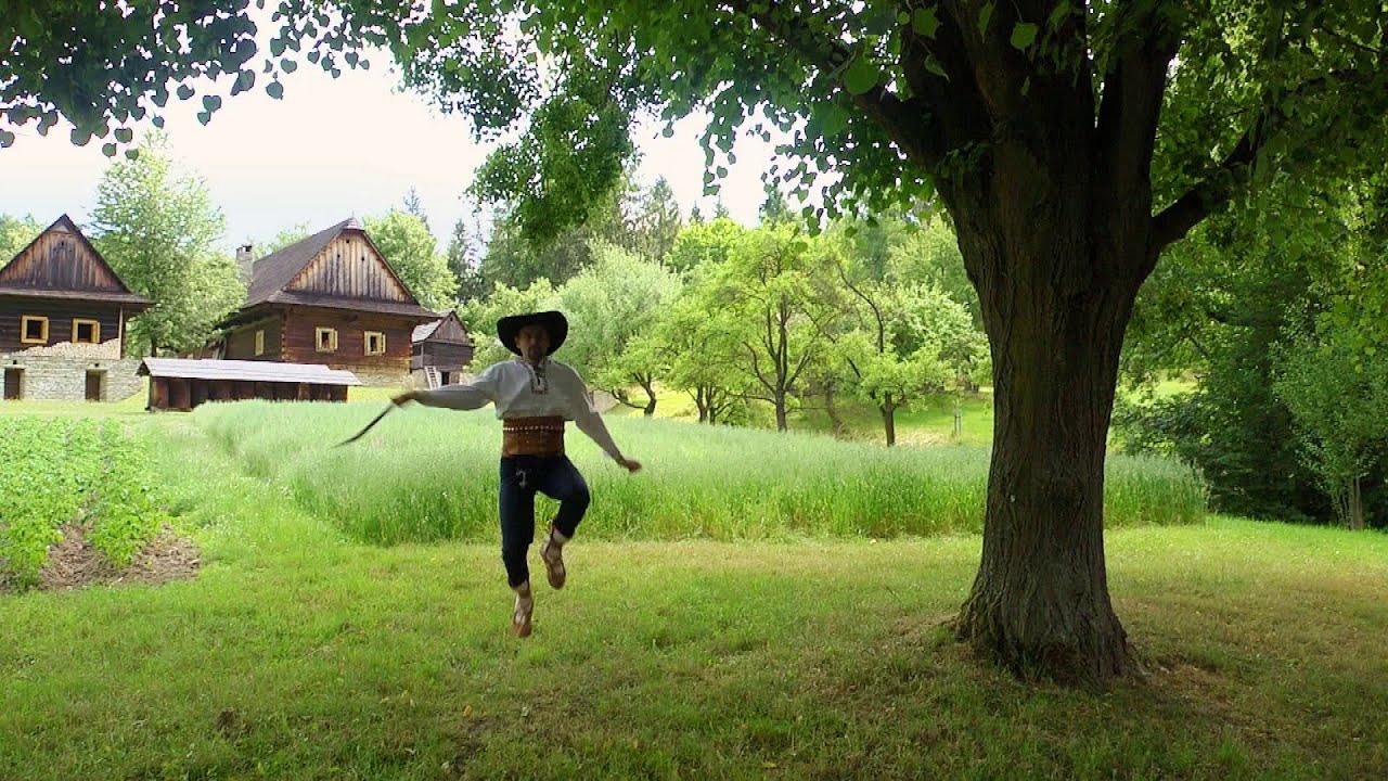 Valašský odzemek   improvizovaný mužský taneční projev, 2012