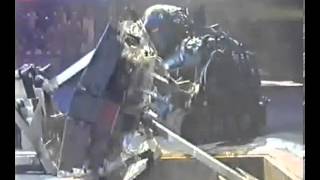 Robot Wars Shunt Falling In The Pit Compilation