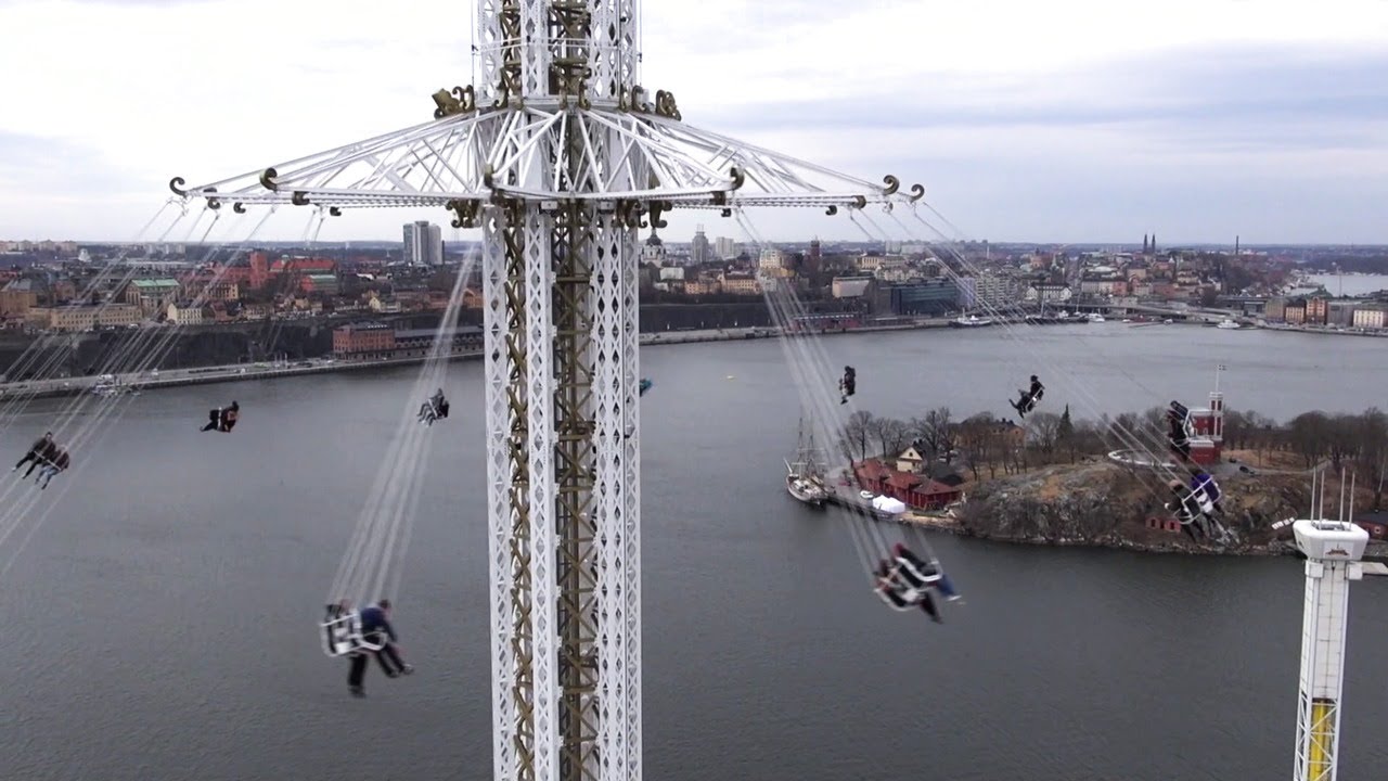 Experienced a ride on the giant swing Eclipse, in Gröna Lund