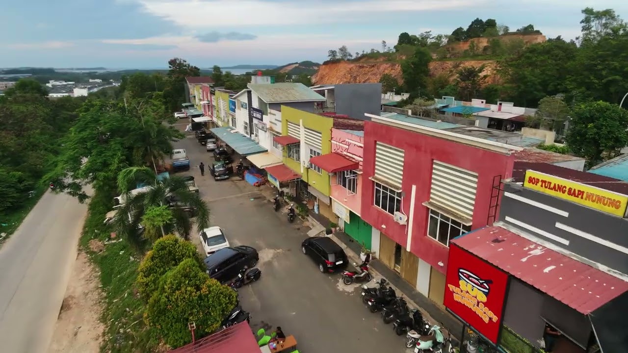 Terbangkan drone setelah dapat kode izin area terbang dari roket delivery lewat wa ke no pribadi 