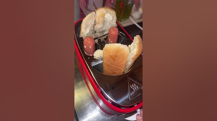 testing a vintage hotdog maker
