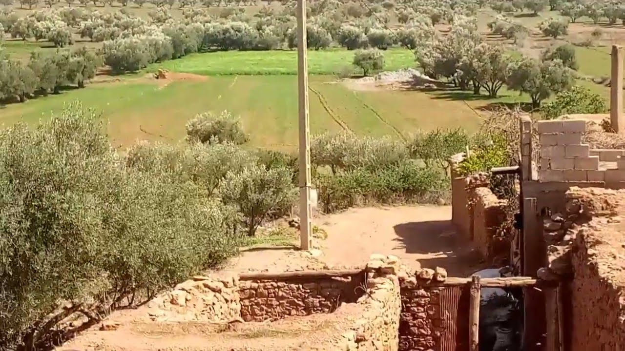 ابارغن منضر طبيعي بدوار ابارغن فم الجمعة ازيلال