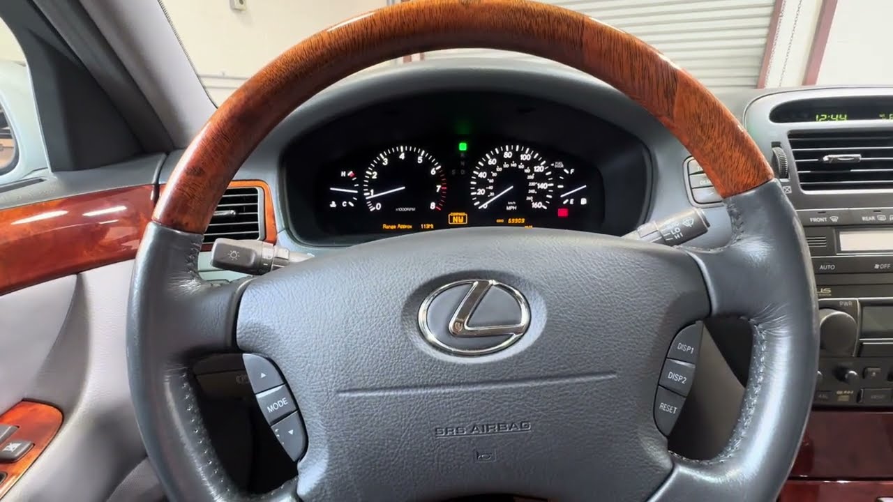2005 Lexus LS430 Interior 