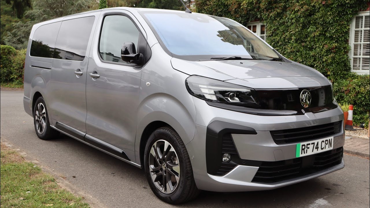 2024 Vauxhall Vivaro-e 100kW Ultimate XL (8 Seat/Contrast Grey) | (Review)