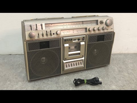 □ AIWA アイワ CS-90X ラジカセ ラジオ FM/AM ステレオ