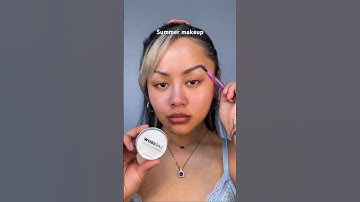 Summer makeup and sleek brows with HOLD UP! Brow Wax😍
