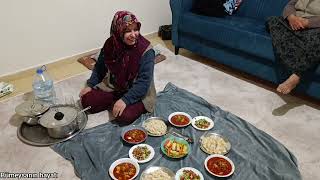 Yeni̇ Evi̇mi̇zde Anneme Sulu Yemek Akşam Yemeği̇ Yaptim