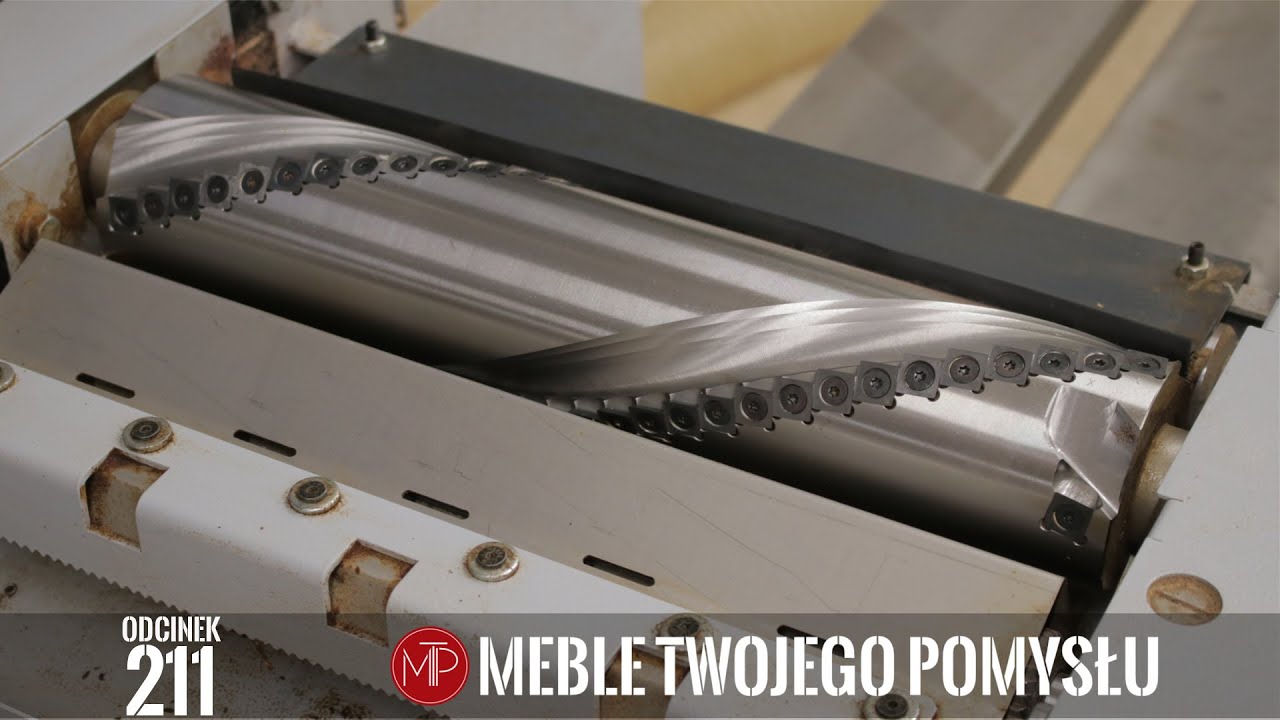 Замена строгальных ножей в бесшумном приводном спиральном валу на строгальном станке AD741