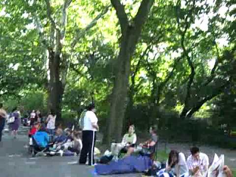ny2.11 shakespeare in central park with anne hatha...