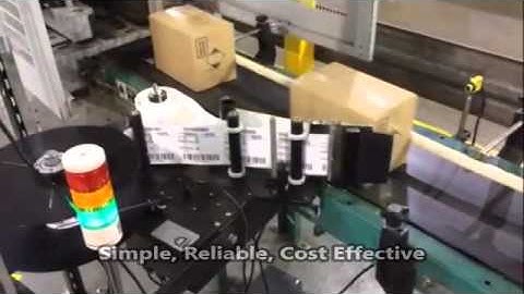 Wipe On Applicator for Large Labels ST1000 on Cardboard Boxes