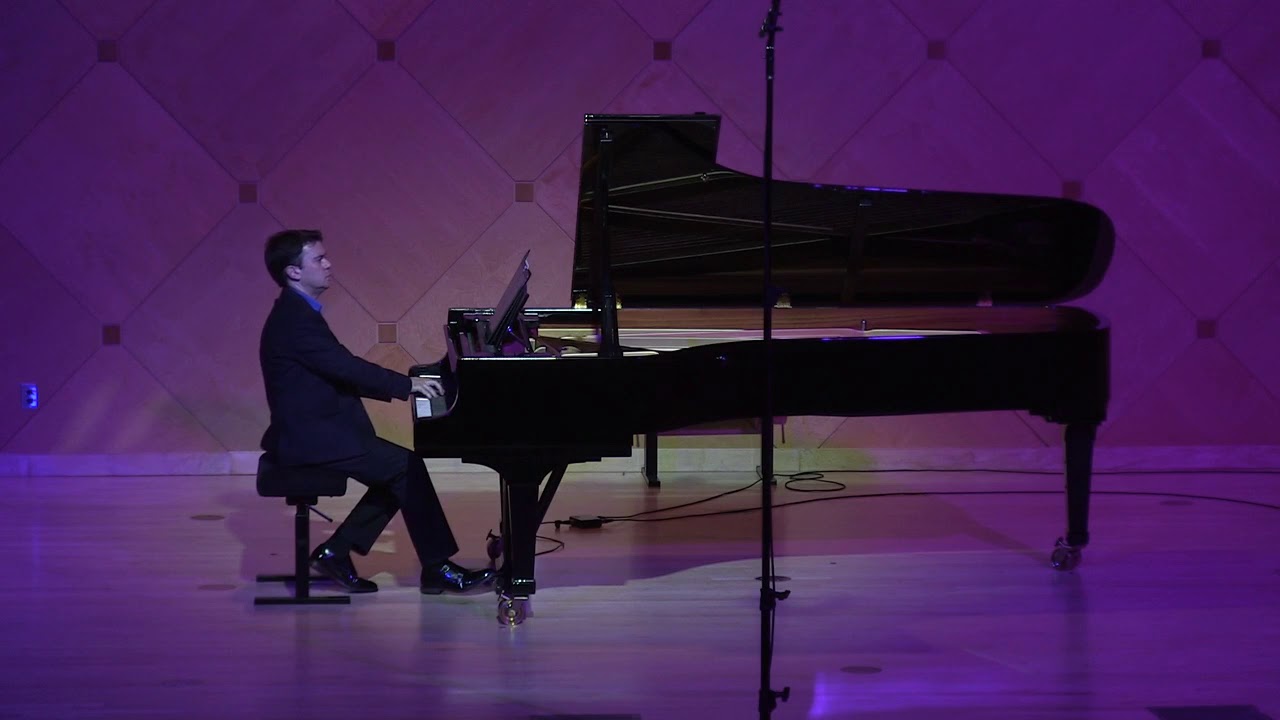 Linda Buckley: Fridur, performed live by Cathal Breslin