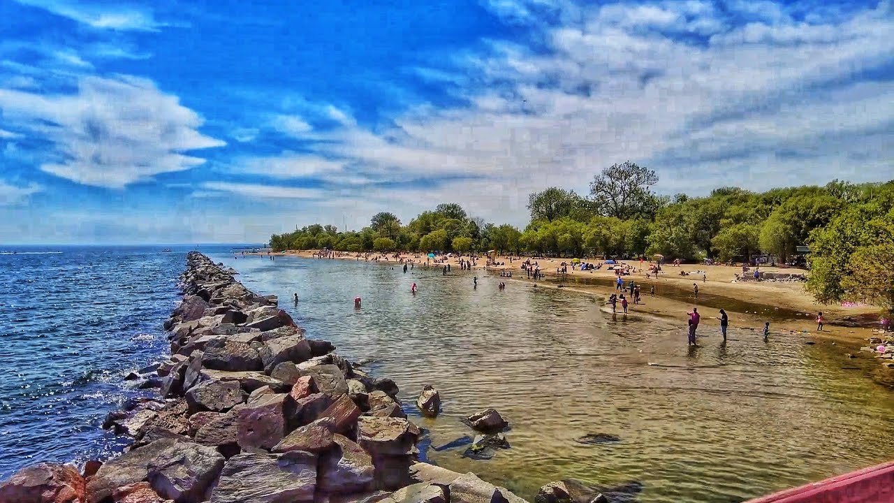 Toronto Walk - Hanlan's to the Pier, Islands