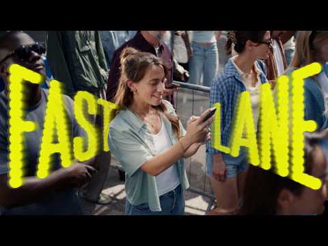 Introducing EE Fast Lane. Explained by the queen of the queue.