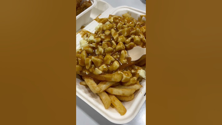 Must get Poutine when visiting @costco Canada #eatswithfoodie #poutine #canada #costco #costcofinds