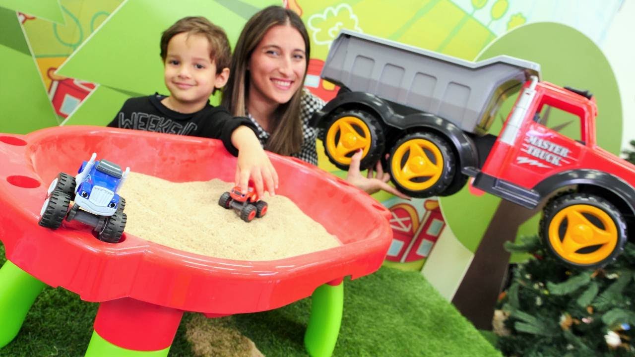 Kum Havuzunda Araba Yarışı: Çocuklar İçin Monster Machines Oyunları! , fragmanı, bölüm tanıtımı İncelemesi Kum Havuzunda Araba Yarışı: Çocuklar İçin Monster Machines Oyunları! , fragmanı, bölüm tanıtımı İncelemesi