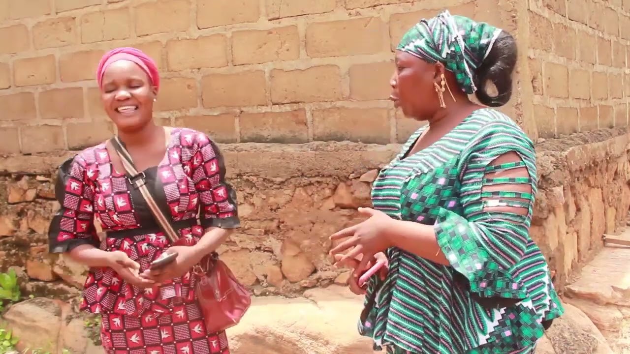 Série LA VIE DE ADJA EPISODE 17