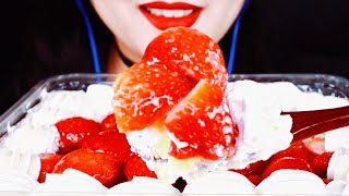 ASMR, Delicious Strawberry Cream Cake Eating Mukbang 맛있는 딸기크림케이크 먹방 먹방 @eilisasmr523