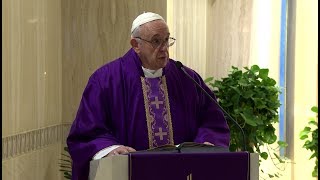 Pope in Santa Marta: complaining and dissatisfaction allows the devil to do his work