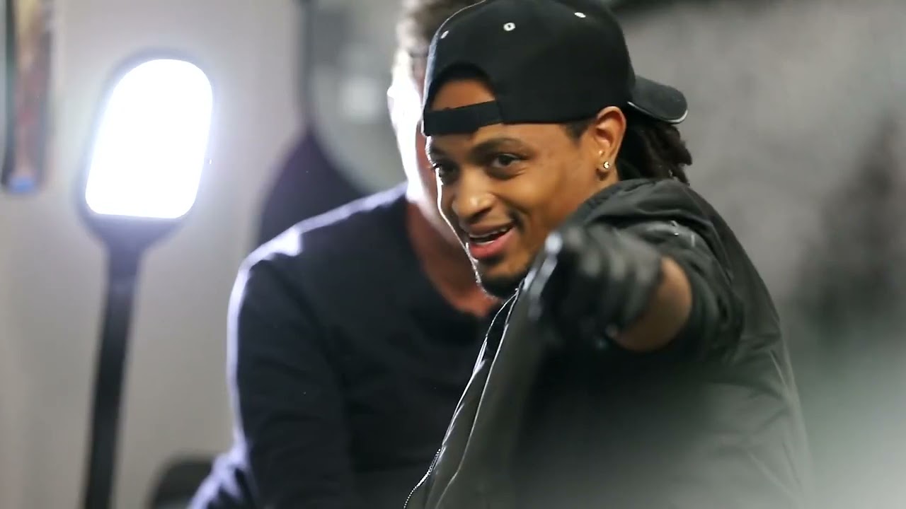 FAKE TATTOO ARTIST PRANK !