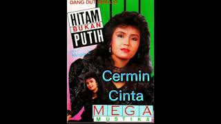 cermin cinta ( mega mustika )
