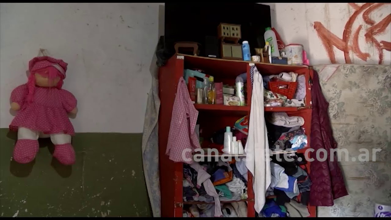 La historia de una familia que viven con sus hijos en el Parque Independencia