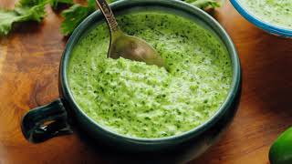 Aji Verde (Spicy Peruvian Green Sauce)