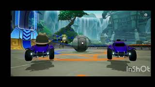 Rocket League but it's 2D...