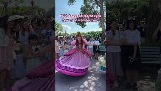 They’re so funny #disneyland #cinderella #disneyparks