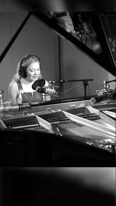 Hurt So Good - Astrid S. (acoustic)