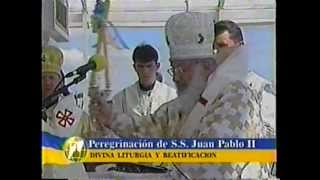 Papa Juan Pablo II en Ucrania 2001:Beatificación de Mártires.N°2 Divina Liturgia