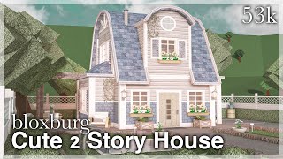 Bloxburg - Cute 2 Story House Speedbuild (exterior)