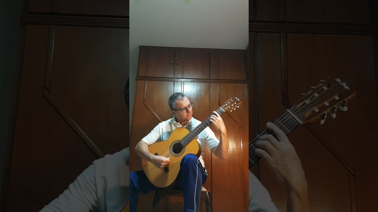 20251101 2127521 Rehearsal trainin´ to play Asturias of Isaac Albeniz - Luciano Rézio Cubo