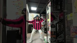 Free Style In Shop short robotdance 