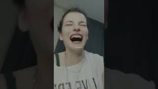 Merak Etmeyin Sadece Gülme Krizine Girdim-