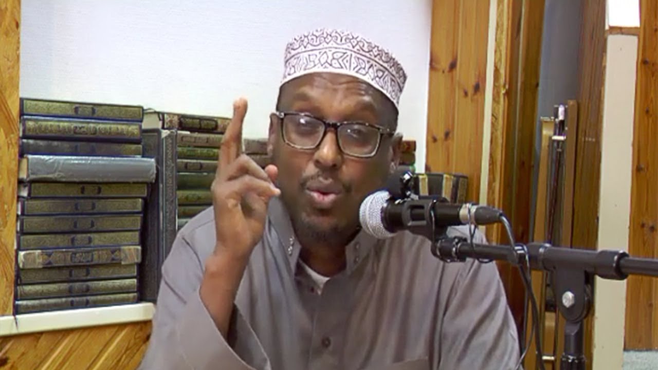 MUXAADARO CUSUB 2018|Waano kusocota da'yarta ku nool wadamada reer galbeedka -sh mustafe X. ismaciil