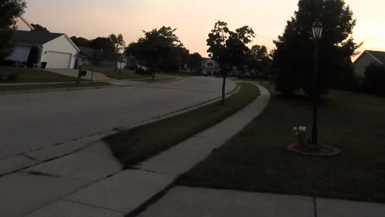 Foxx S911 R/C Monster Truck "Letting Loose"